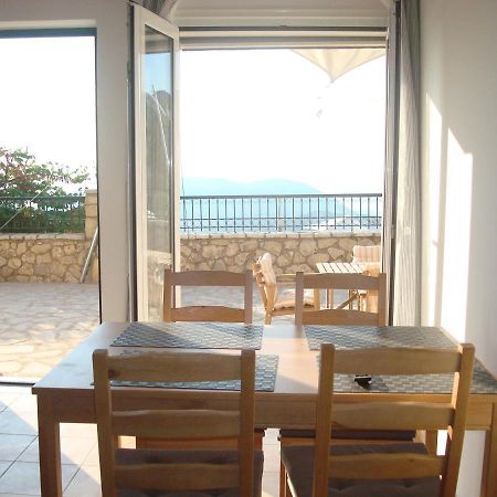 Merlot Village Rental Properties Καρυά Εξωτερικό φωτογραφία