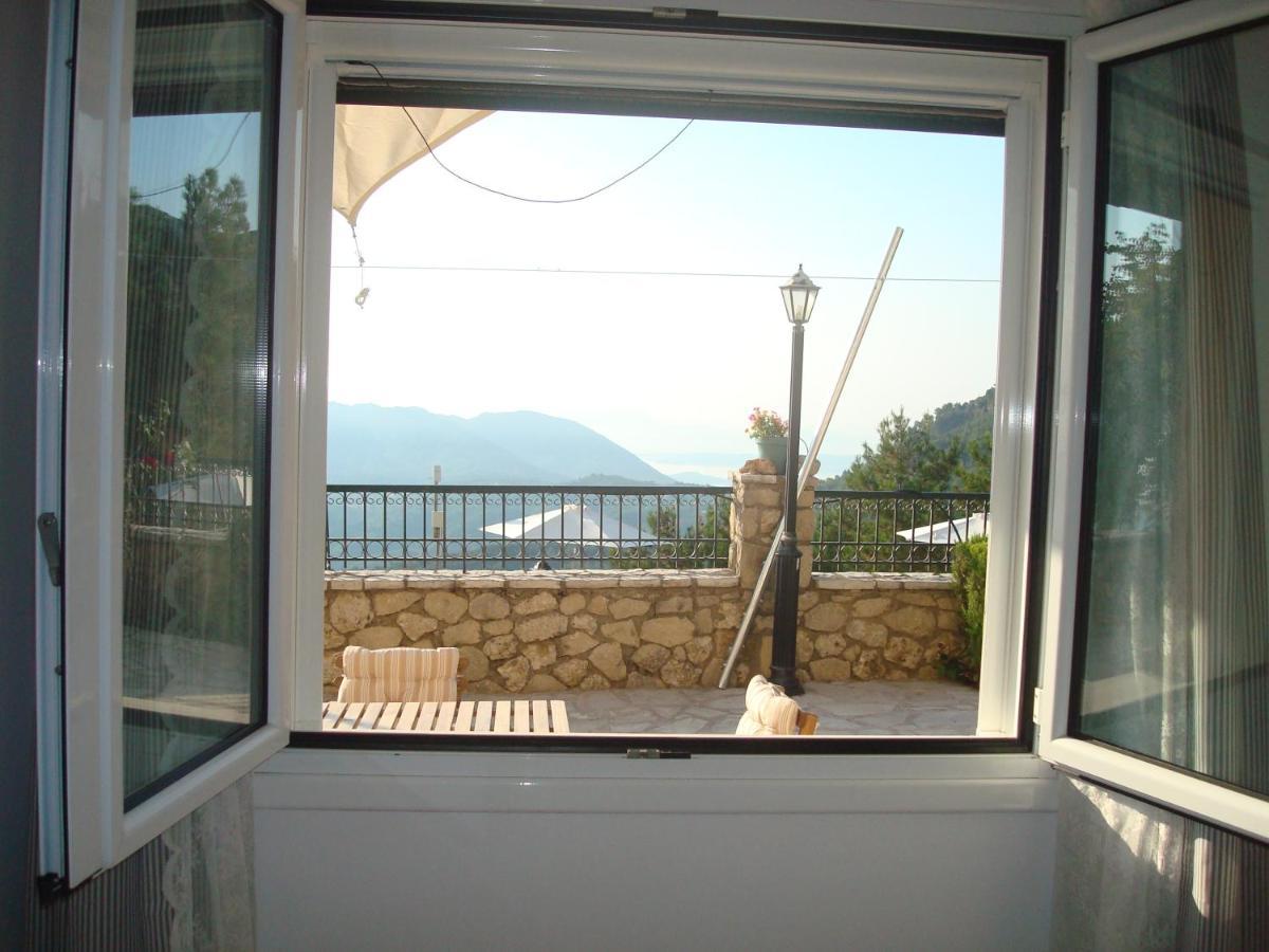 Merlot Village Rental Properties Καρυά Εξωτερικό φωτογραφία